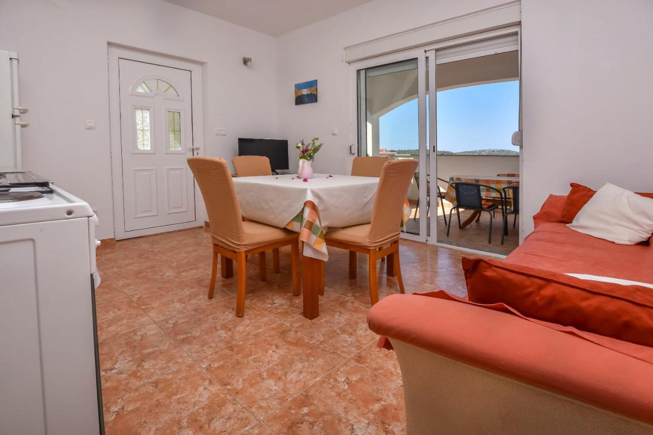 Apartments Markovic Rogoznica  Zimmer foto